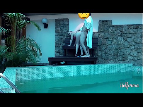 ❤️ Patron hizmetçiyi havuza davet eder ama bir sıcağa dayanamaz ❤❌ Sert porno tr.nastypornpics-com.ru ❌️❤